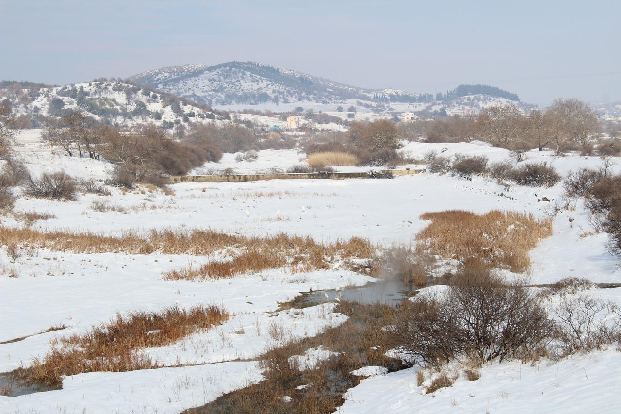 Hotel Isidora Loutros 외부 사진